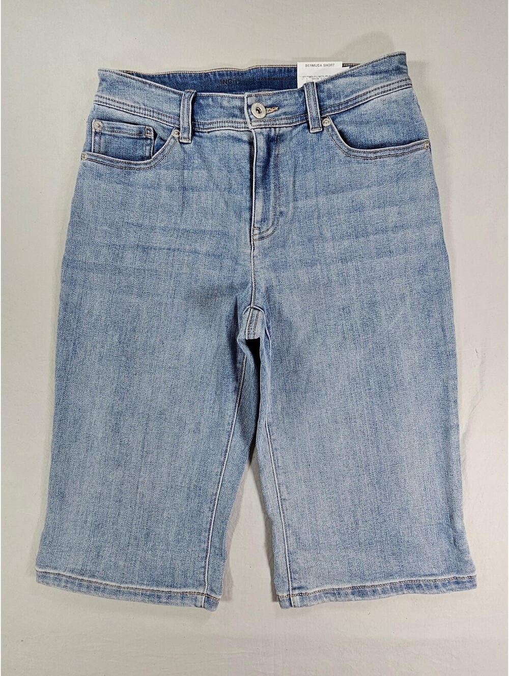 I.N.C. Denim Bermuda Shorts in Light Indigo. SIZE 4/27. #Jhorts #Americana NWT